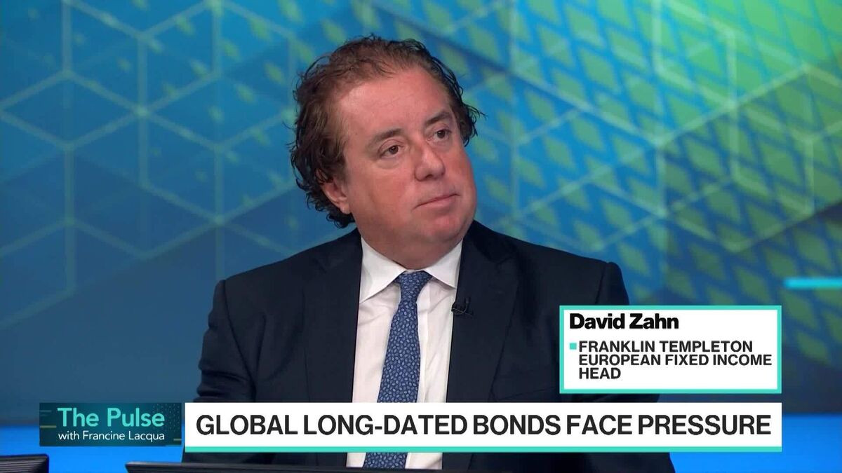 Yield on 30-Year Gilts Seen Rising Above 6% by Year End