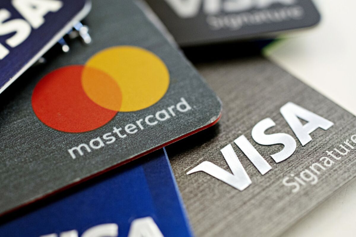 U.S. Credit Card Debt Closed 2018 at a Record $870 Billion - Bloomberg