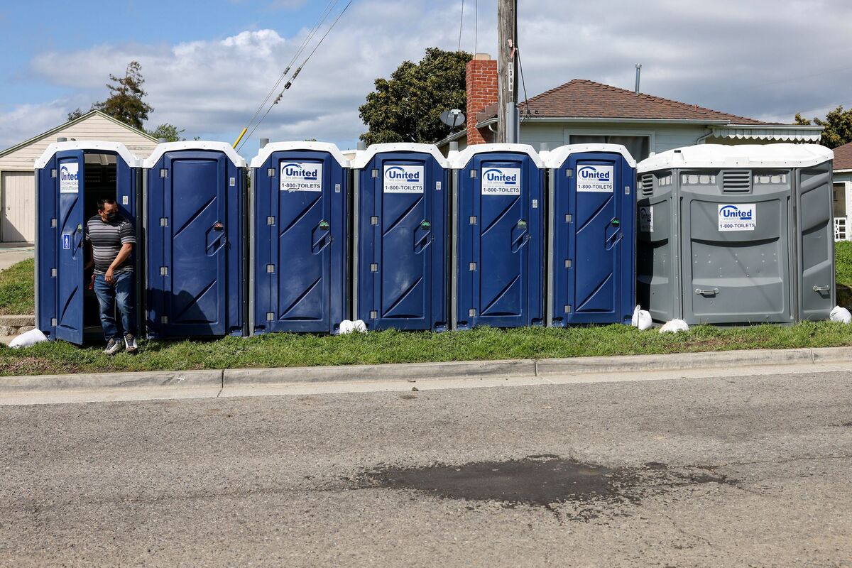 Porta Potty Firm United Site Gets Forbearance Amid Negotiations
