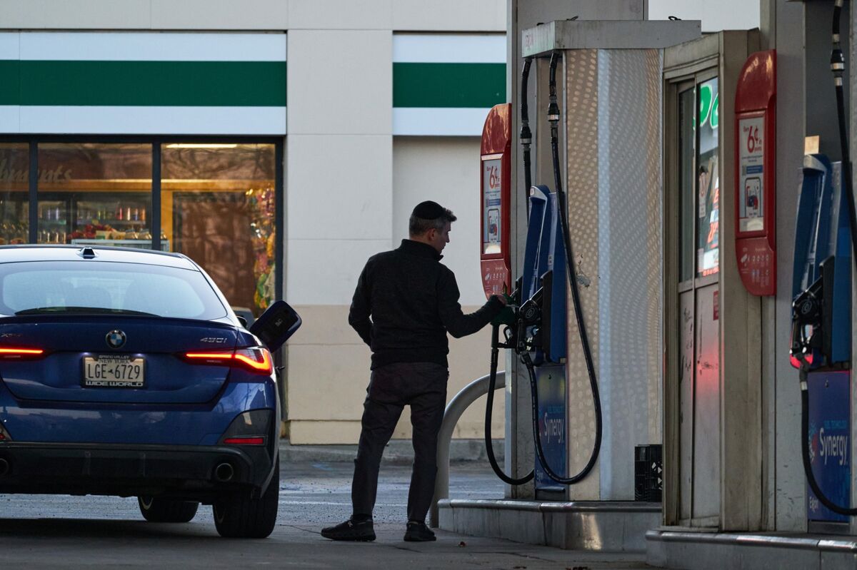 assets.bwbx.io image