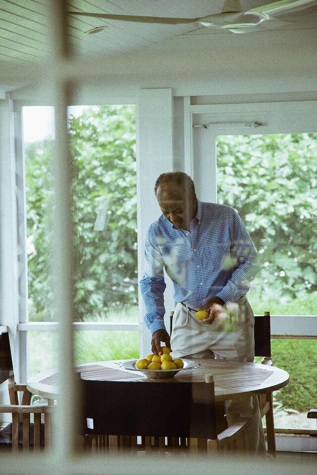 Franklin Raines, 71, served in President Jimmy Carter’s administration before joining Lazard Frères & Co. in 1979, where he became Wall Street’s first Black partner in 1985. He became chief executive officer of the Federal National Mortgage Association in 1999. In 2004 he left Fannie Mae amid accusations of improper accounting. (In a 2012 civil suit ruling, a judge found no evidence of wrongdoing by Raines.) Raines has sat on the boards of several companies, including Pfizer Inc. and Boeing Co.