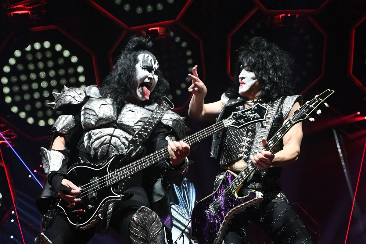 KISS Sells Song Catalog to Pophouse for More Than $300 Million - Bloomberg