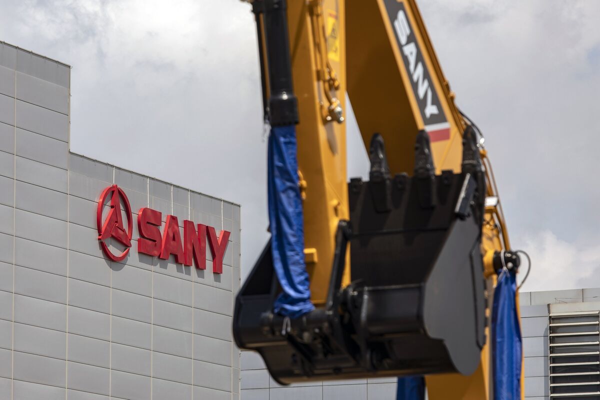 Sany Heavy Starts Gauging Investor Interest in Hong Kong Listing
