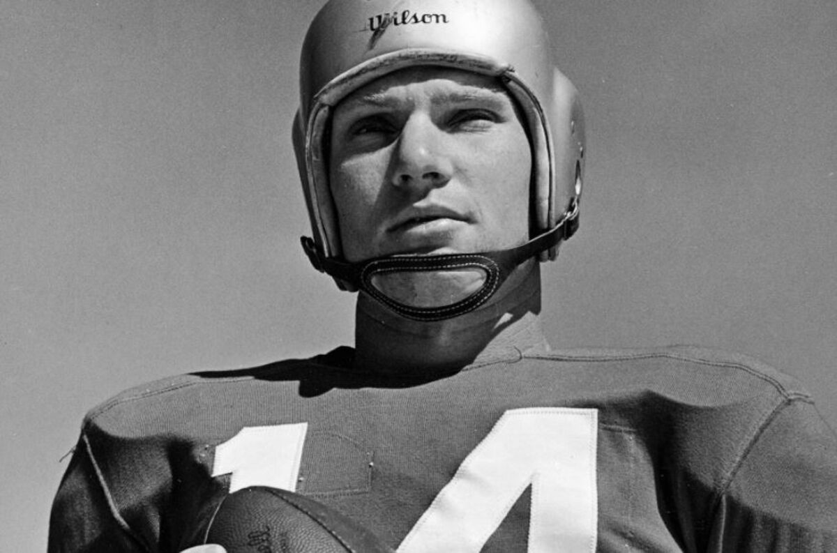 Y.A. Tittle, Quarterback Who Led Giants to 3 Title Games, Dies at