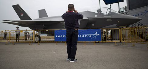 Key Speakers And Displays At The Singapore Airshow