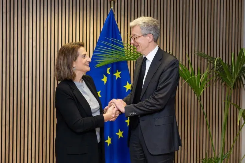 Teresa Ribera and Anthony Whelan.