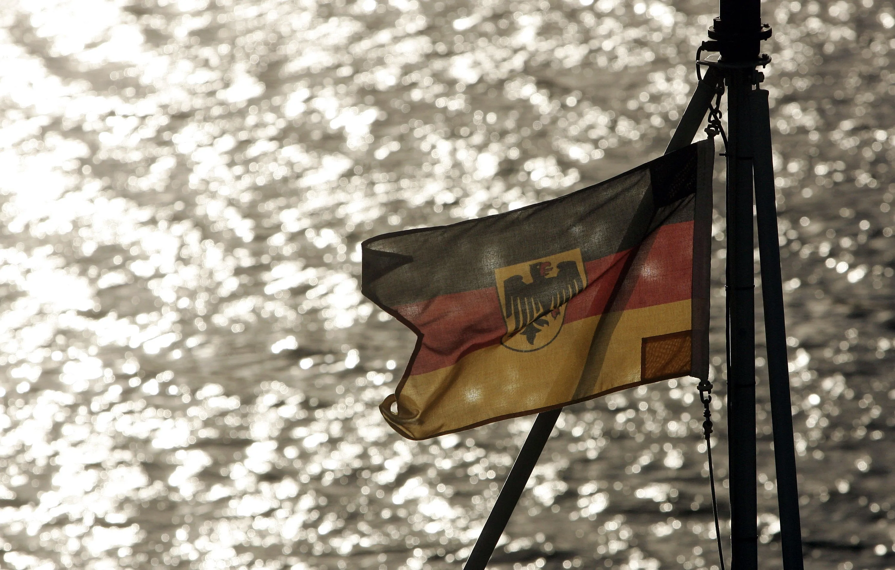 Signal at sea.
