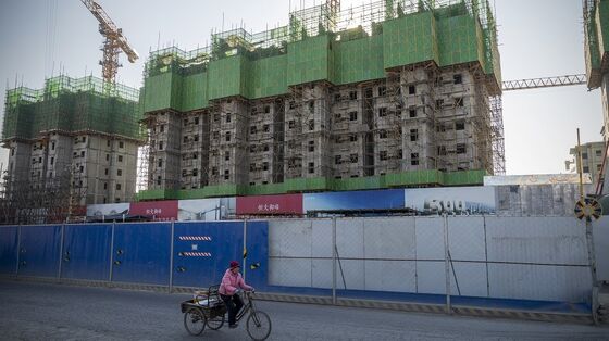 China Urges Banks to Boost Property Lending on Default Fears