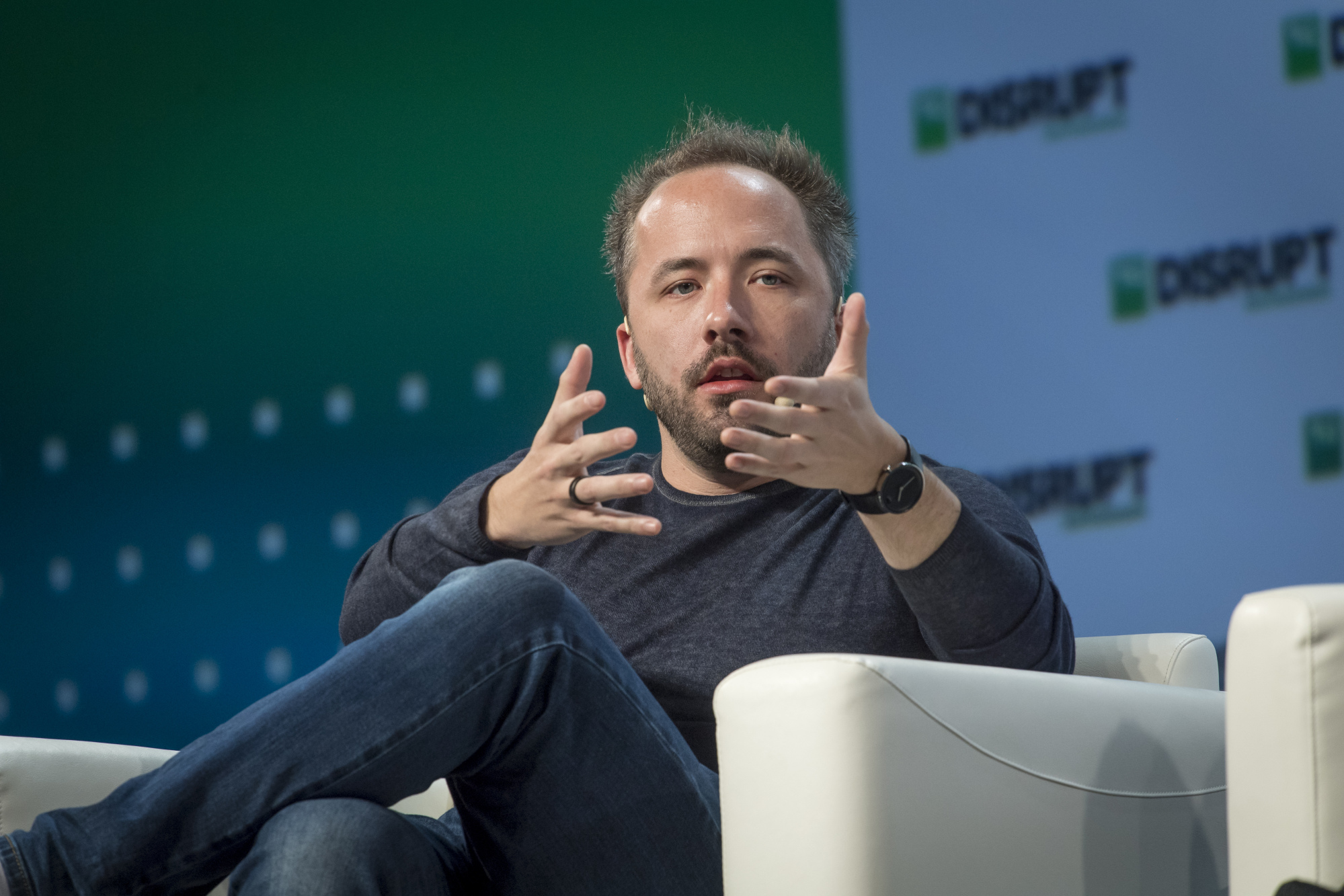 Dropbox Rises as More Paying Users Power Profit and Sales Growth