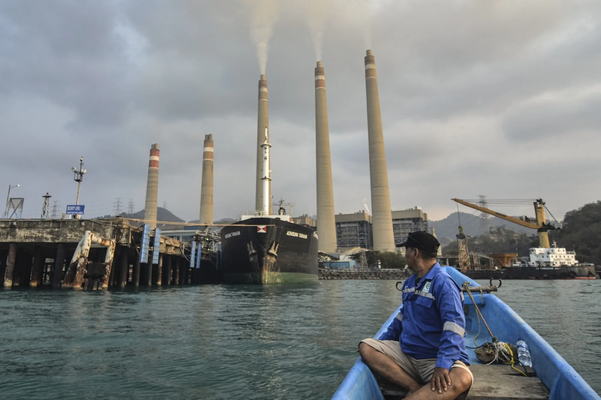 The Suralaya coal-fired power plant in Indonesia.&nbsp;Along with Malaysia, the archipelago is a target for oil companies looking to bury CO2 underground.&nbsp;