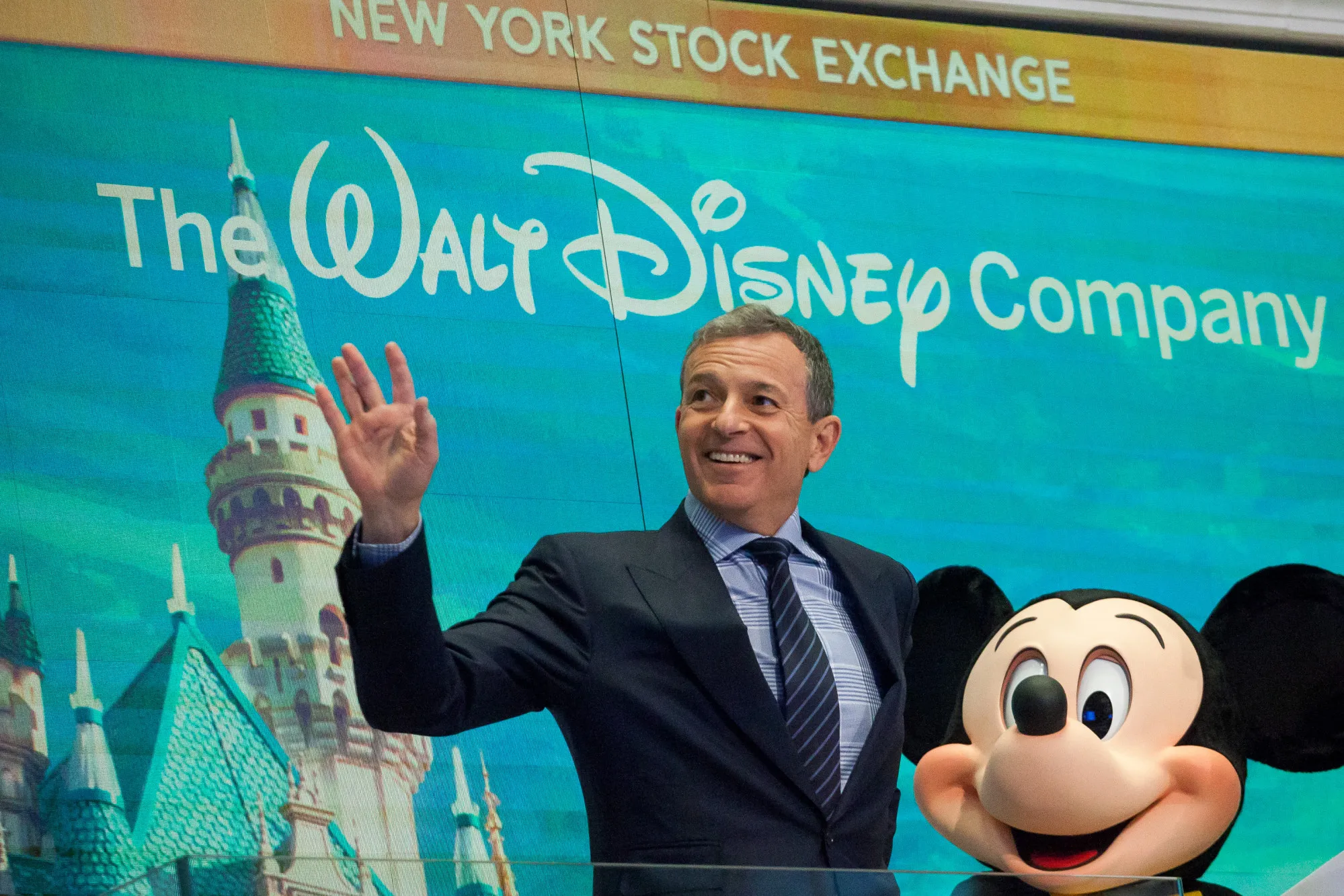 Iger says it’s “the right time” to step aside as CEO. And given the year ahead, maybe it is.&nbsp;