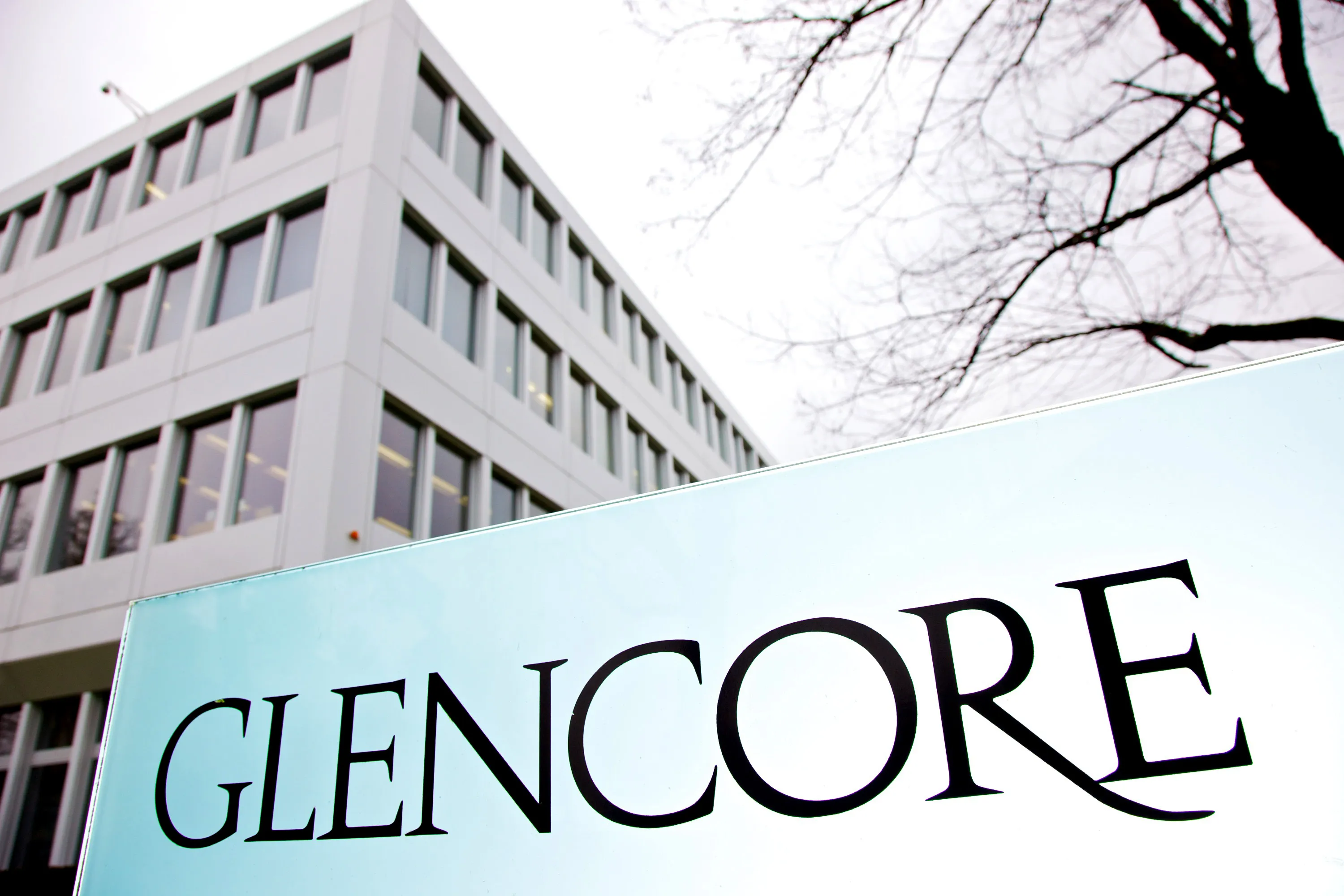 Glencore Said to Plan $9 Billion to $11 Billion Offering