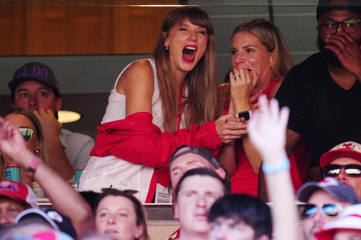 How Taylor Swift fans are boosting prices ahead of Chiefs game day