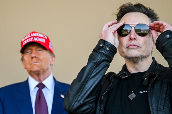 Donald Trump and Elon Musk watch the launch of a SpaceX Starship test flight in November.