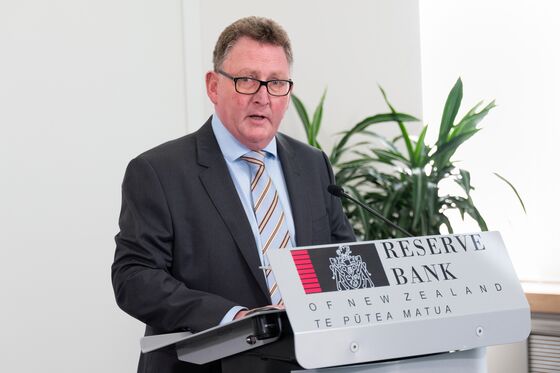 RBNZ Expects to Keep Rates at Record Low for Two More Years