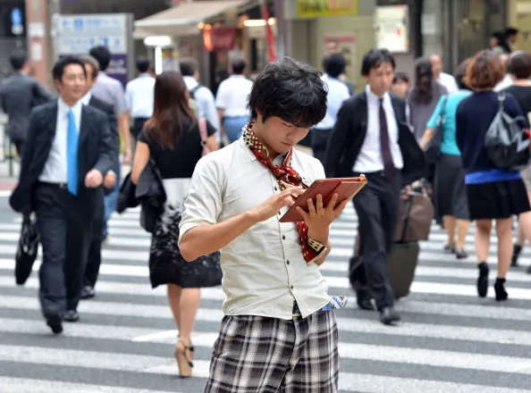 The overconnected&nbsp;Generation Z.