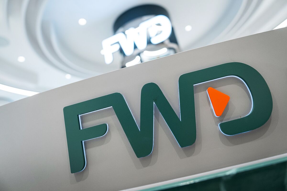 Richard Li’s FWD Plans Buyback of $900 Million Bond Via New Debt