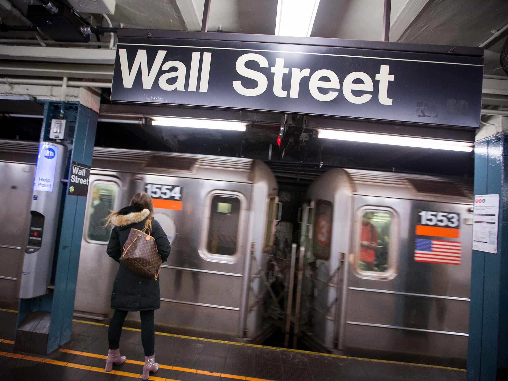 Priced To Sell Banks Dangle Hung Loan Deals At Steep Discounts