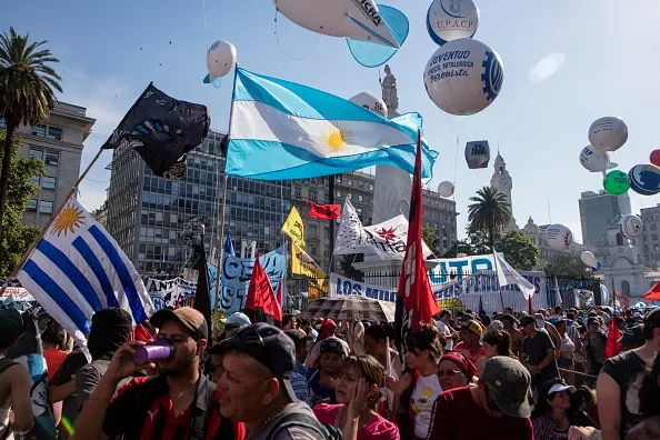 Can the IMF and Argentina win the trust of private creditors?&nbsp;
