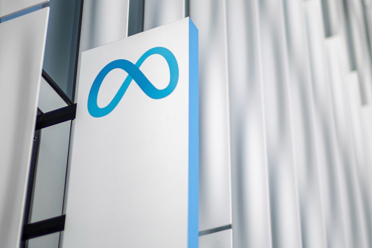 Meta Leans on Improved Ad Business to Fuel Massive AI Spending