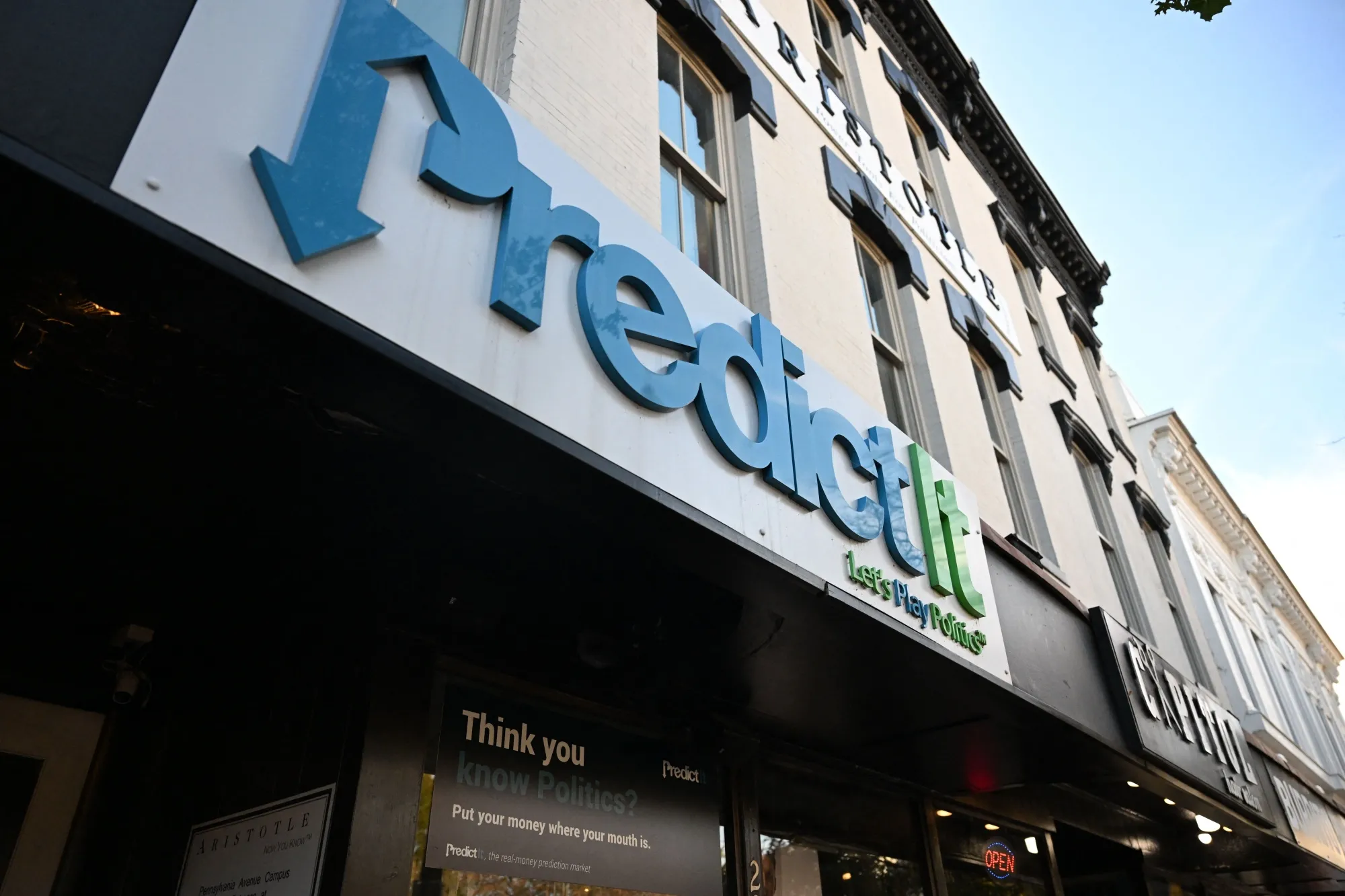 PredictIt Says It Can Expand Political Trades With CFTC Deal - Bloomberg