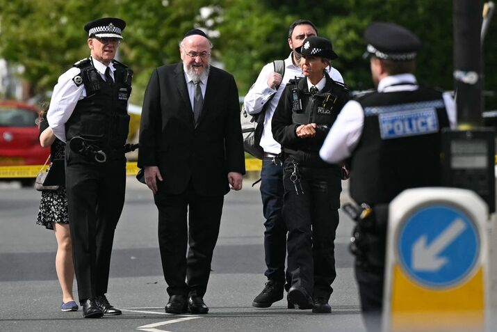 BRITAIN-CRIME-POLICE-RELIGION