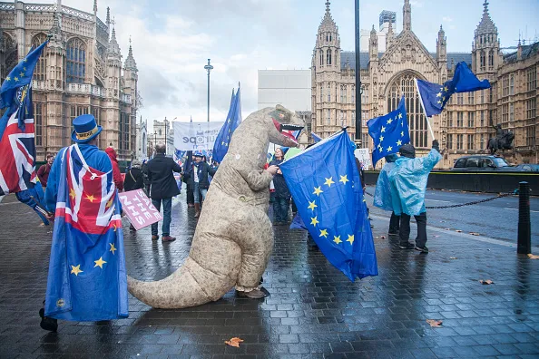 A deal that deserves to go the way of the dinosaurs.