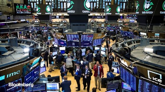 Stocks Halt Four-Day Run With Economy Worries Back: Markets Wrap