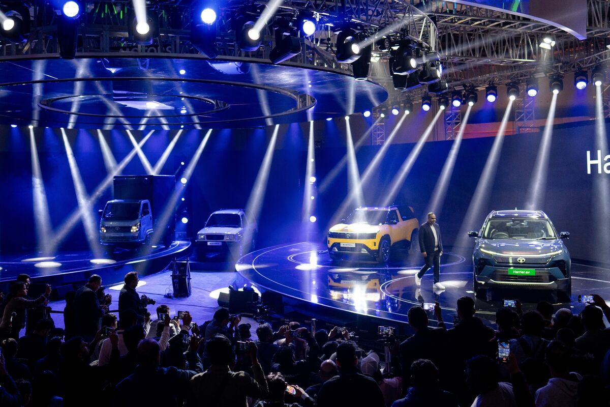 bloomberg.com - Alisha Sachdev - Jaguar Land Rover Parent Sees Cheap Tech Powering India EV Sales