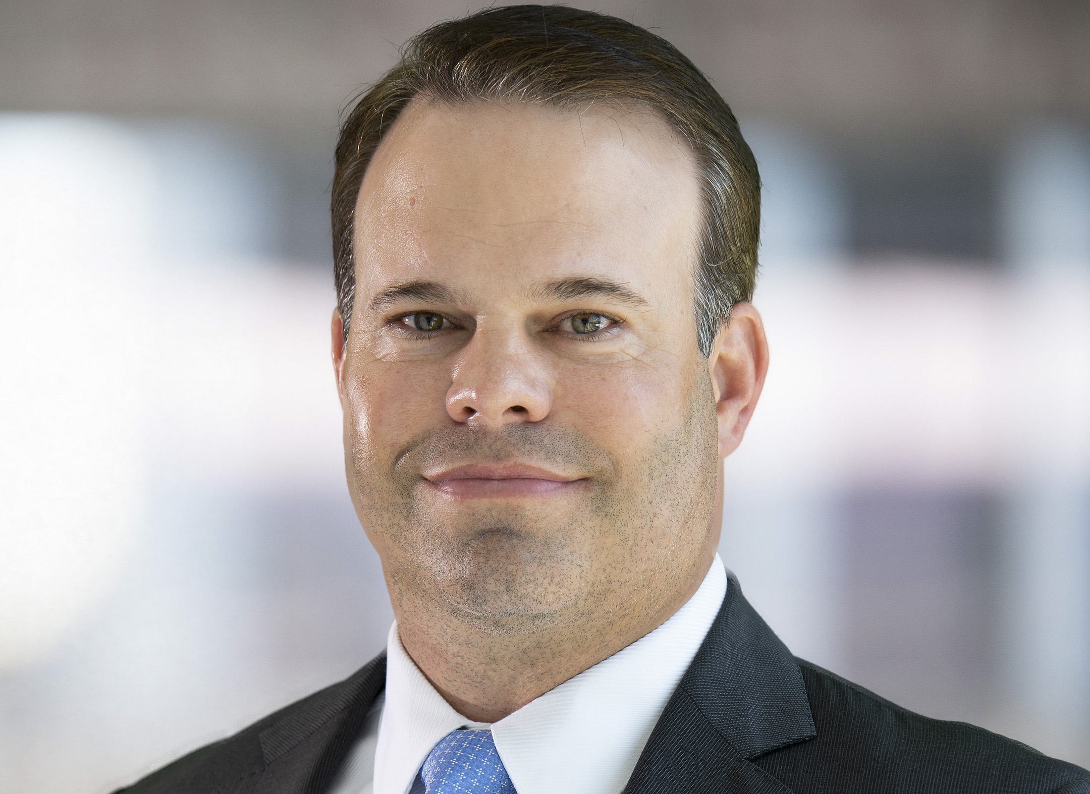 Automotive CEO Charged With Choking Woman Wins Dismissal - Bloomberg