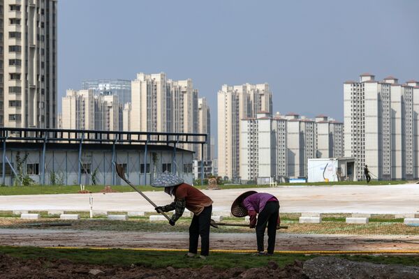 ChinaPropertyStocks Drops to Lowest Since2009 as Stress Rises