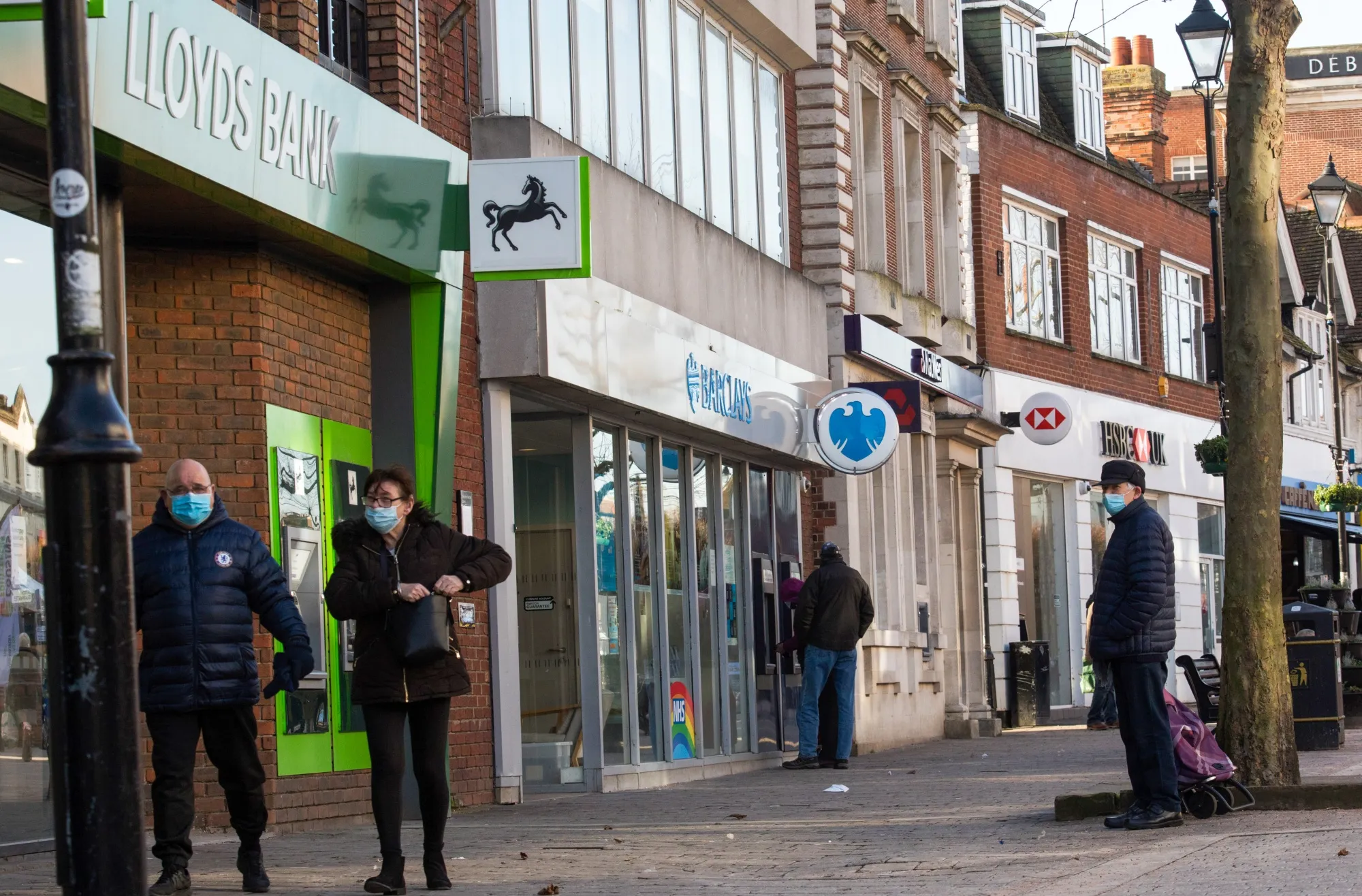 U.K. High Street Banks Ahead Of Earnings

