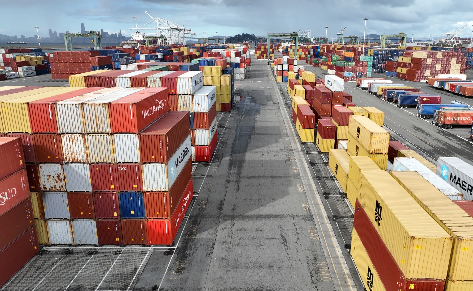 Shipping containers&nbsp;in Oakland, California.&nbsp;