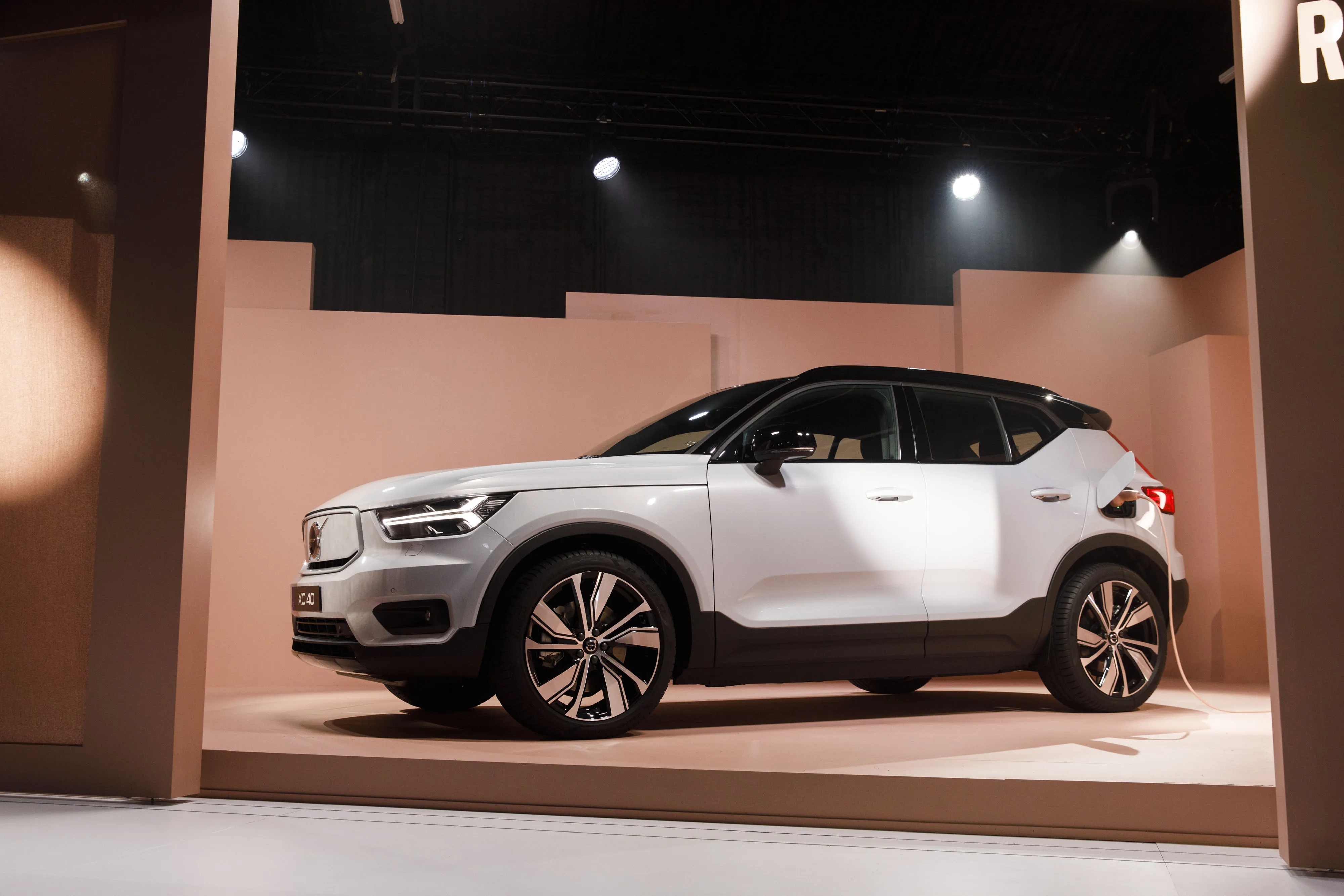 Volvo Unveils The First Electric XC40 Recharge SUV 
