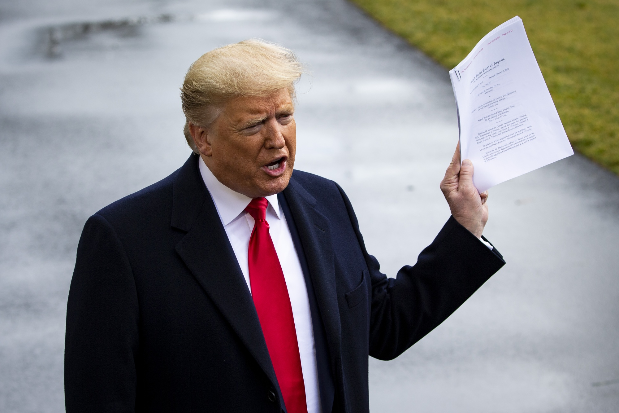 Judge Delays Unsealing Trump Deposition in Rape Accuser’s Suit - Bloomberg
