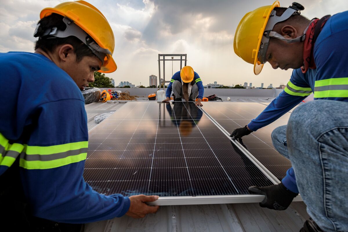 China is Supercharging a Rooftop Solar Boom in the Philippines