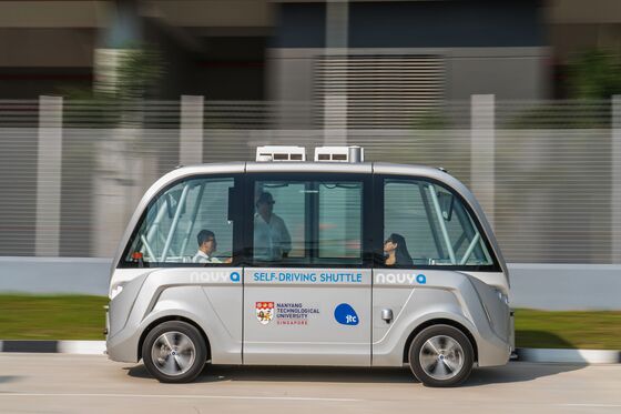 Singapore Built a Dedicated Town for Self-Driving Buses