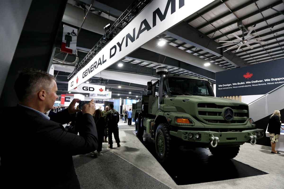 Carney Taps General Dynamics for $1.4 Billion Canada Armored Vehicle Deal