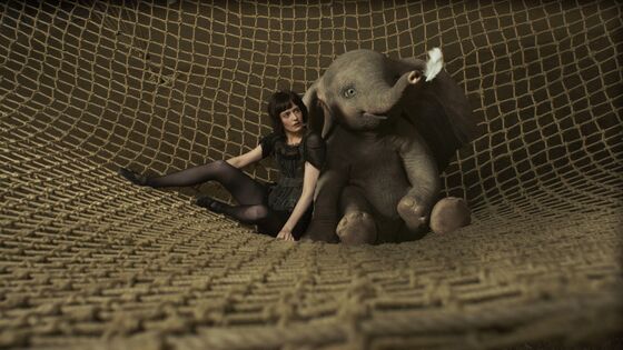 ‘Dumbo’ Opens as No. 1 Film, But Liftoff Is Bumpy for Remake