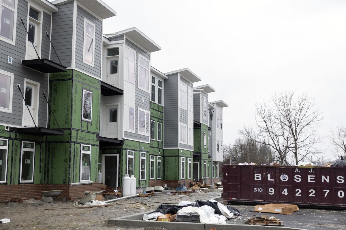 assets.bwbx.io image