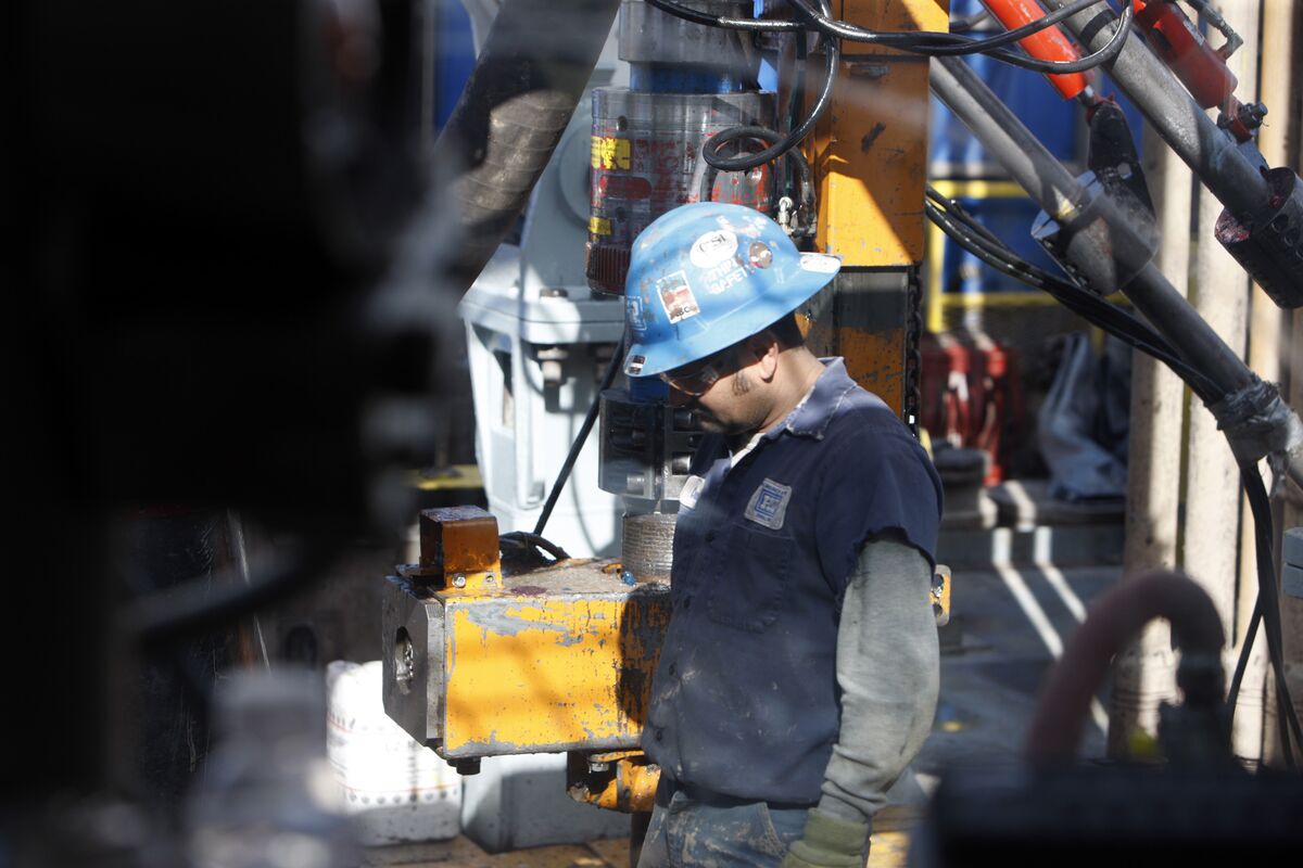 Williams Said to Near $5.5 Billion Deal for Momentum Midstream