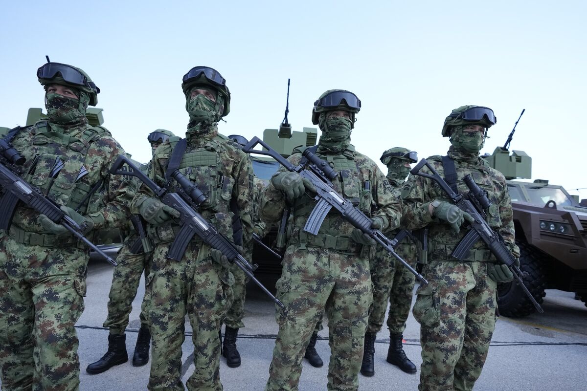 US Urges Serbia to Pull Troops From Kosovo Border