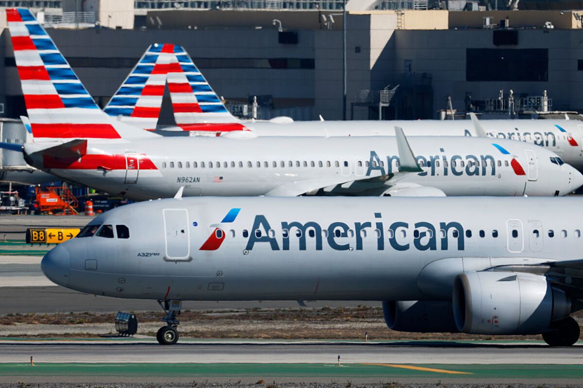 bloomberg.com - Sri Taylor - American Airlines Lowers Earnings Goal as Fuel Bill Surges