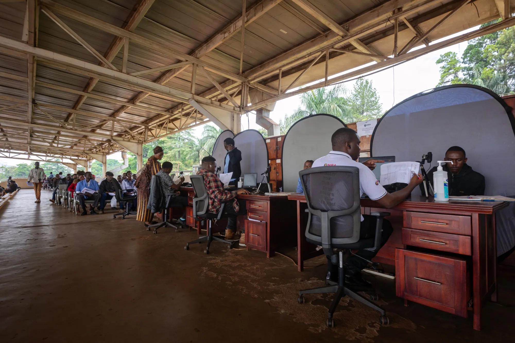 Mening tomogimga bir Dik bilan Blowjob