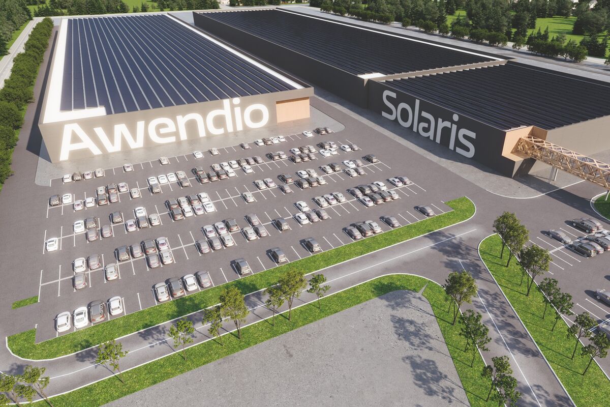 bloomberg.com - Mathieu Dion - UK Startup Awendio Plans $725 Million Solar-Cell Plant in Quebec