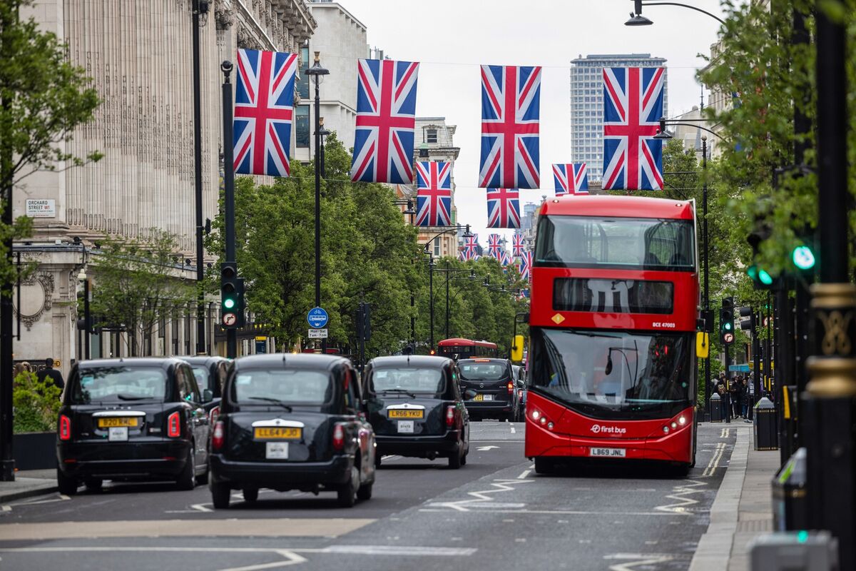 英為替ブローカーが破綻、トランプ関税に伴う市場混乱と英規制が直撃 - Bloomberg