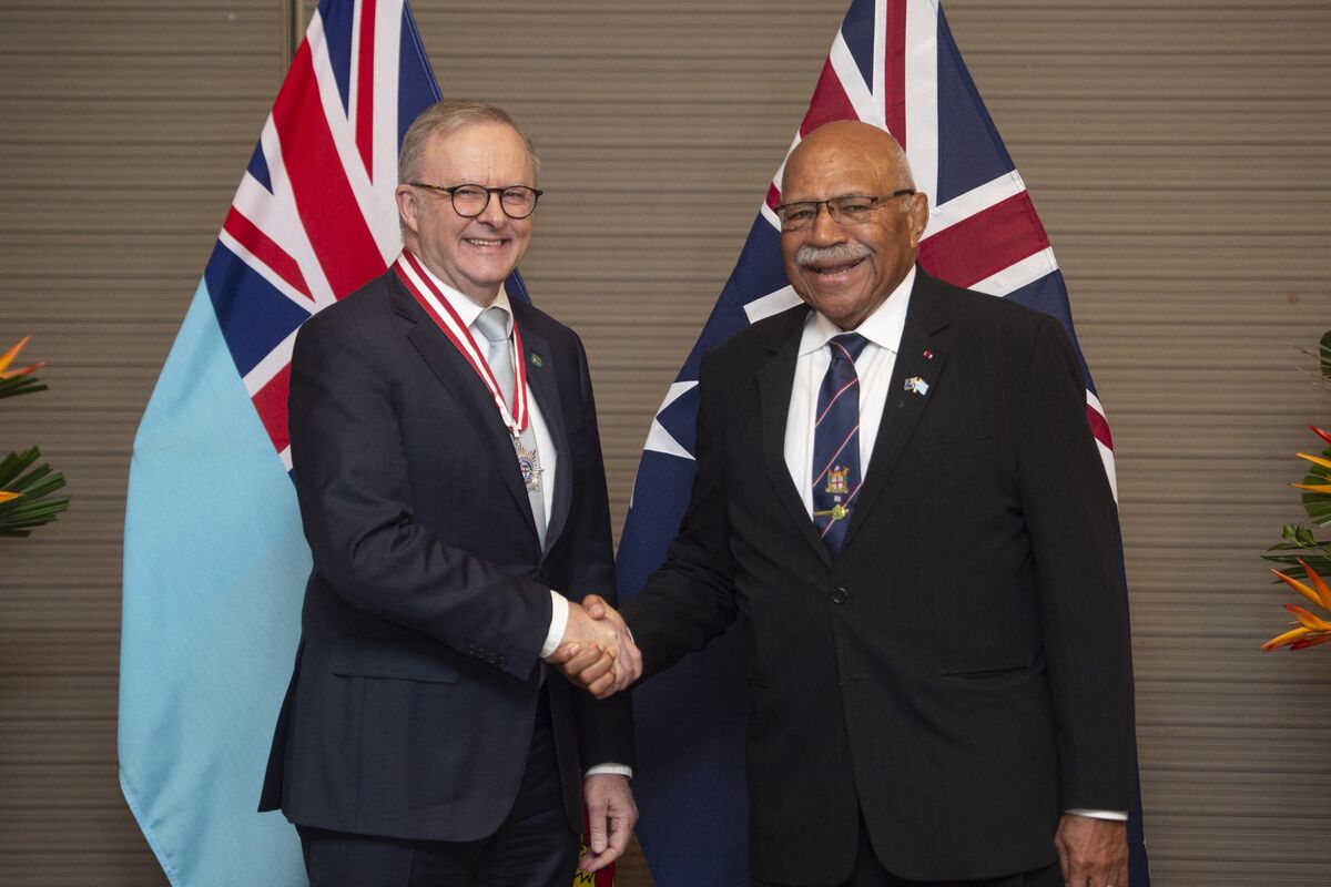 Australia-Fiji Sign Security Deal, Expanding China Containment