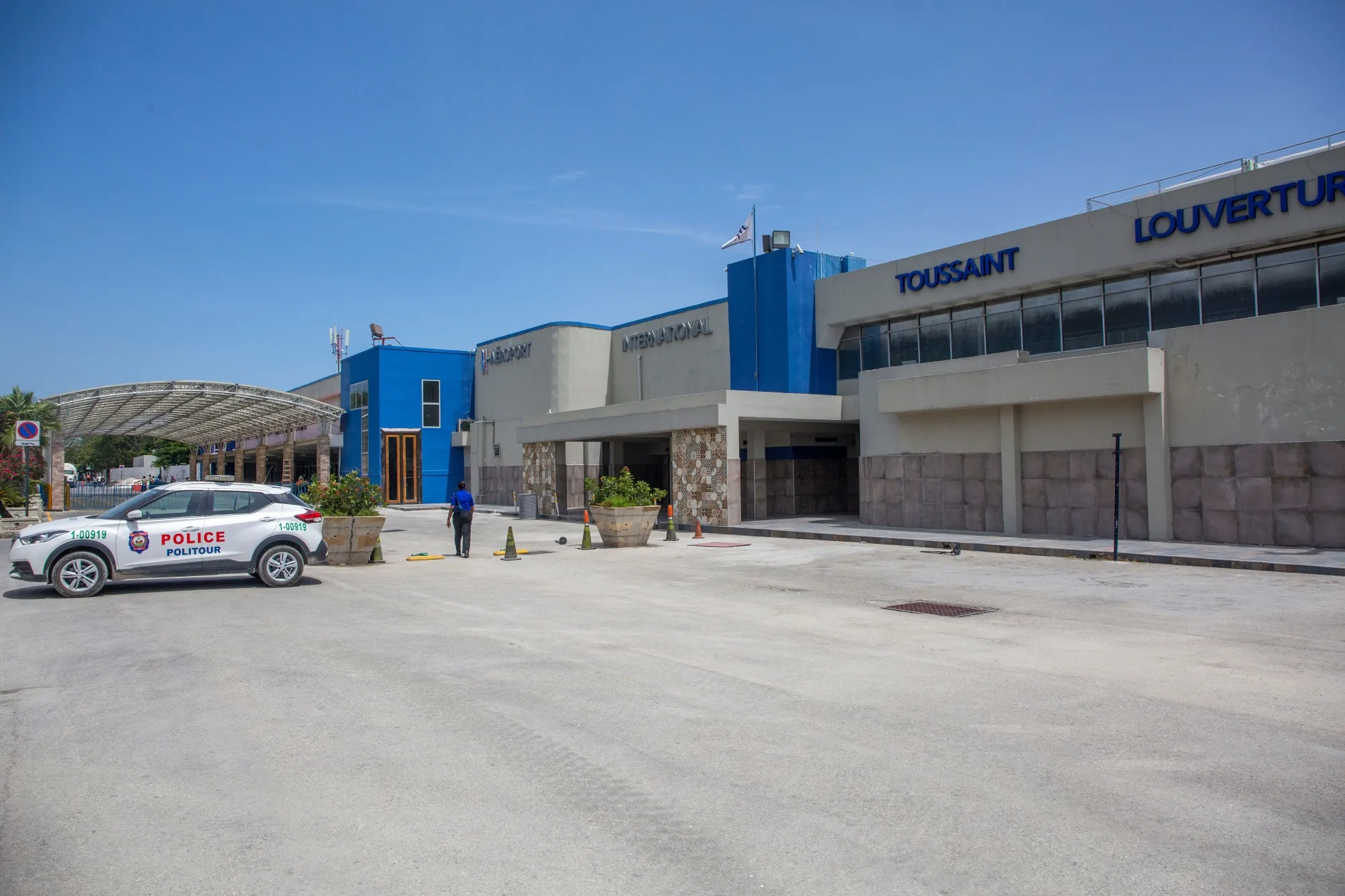 A police vehicle is parked outside Toussaint Louverture International Airport&nbsp;in Port-au-prince, Haiti, in 2020.