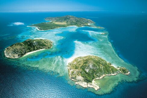 Flying into Lizard Island.