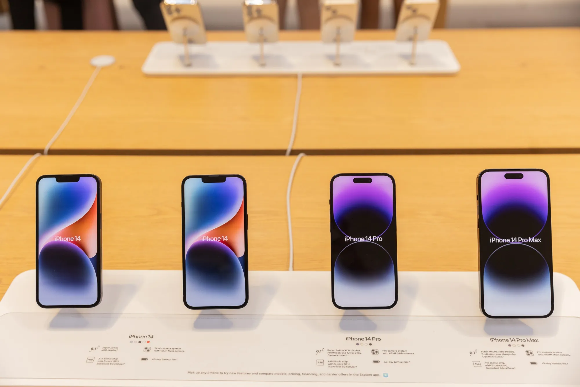 iPhone中国販売急減、アップルが抱える大きな課題示唆－ジェフリーズ